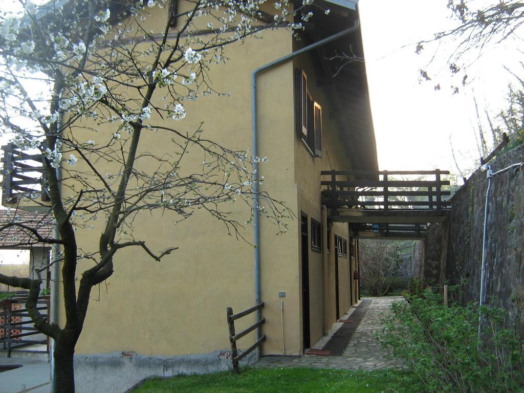 Fattoria Del Pino Panzió Orta San Giulio Kültér fotó
